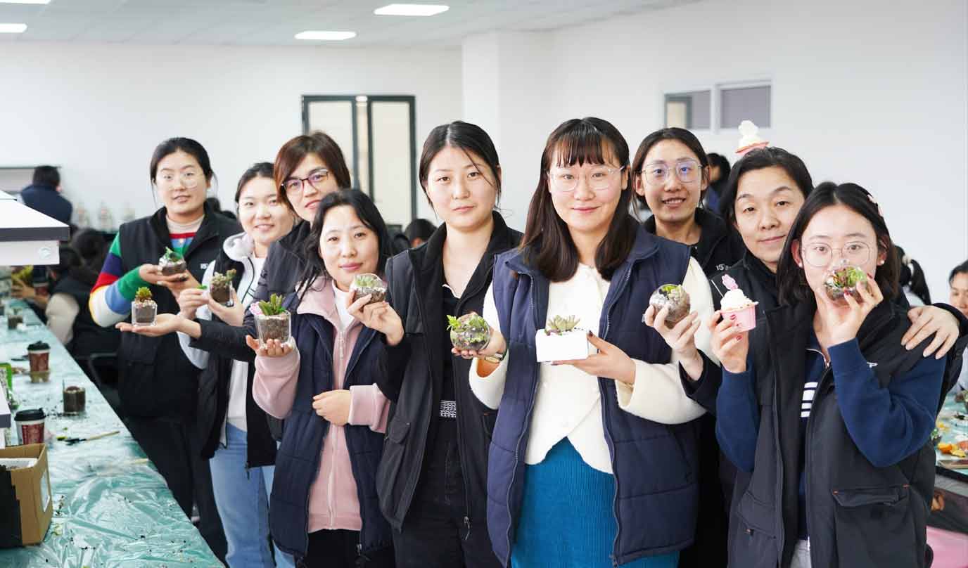 3.8 婦女節丨微景觀DIY，一起邂逅微世界里的春日—AIP艾普